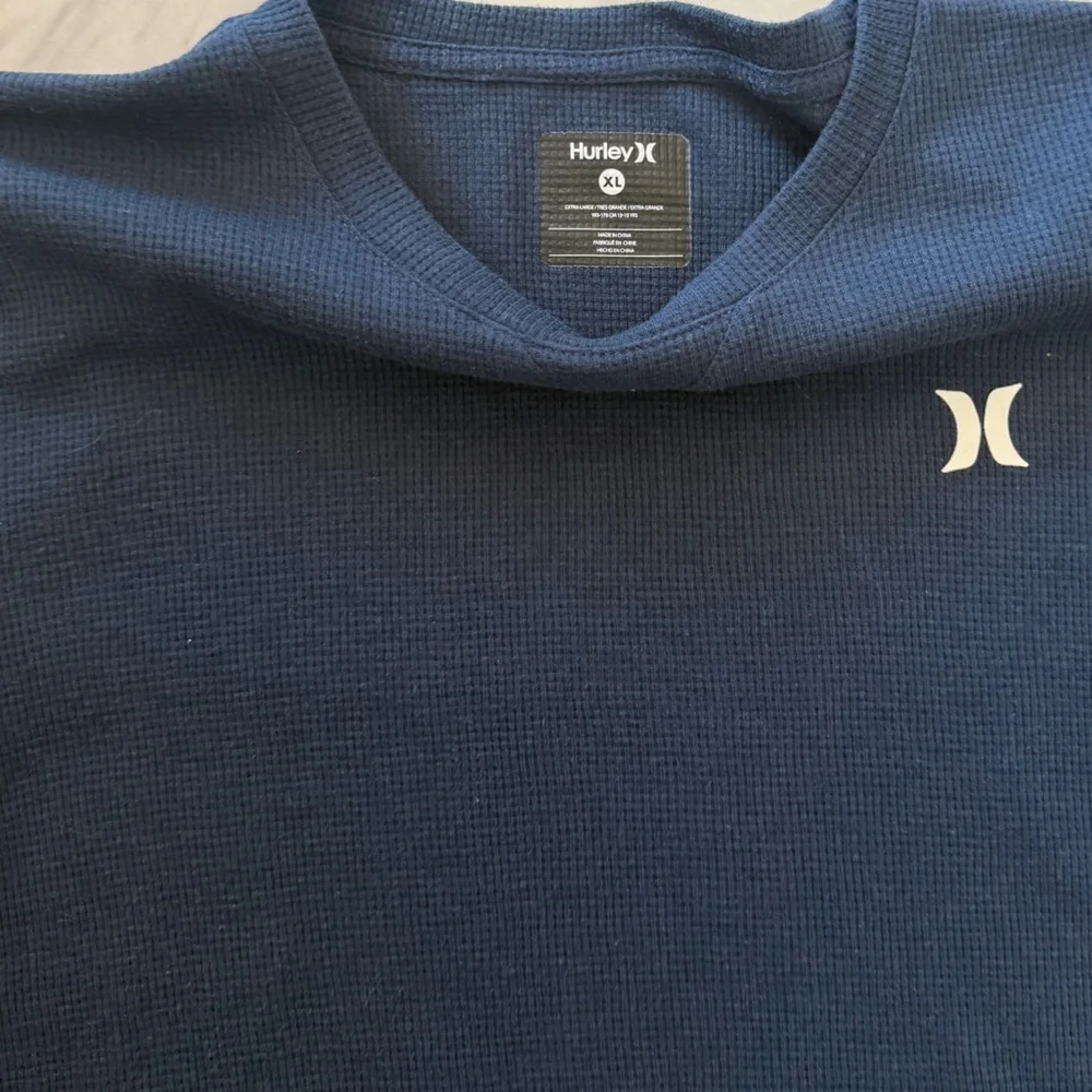 Hurley Youth XL Long Sleeve Thermal Waffle Tee Blue Logo Shirt (Fits 13–15 Yrs)